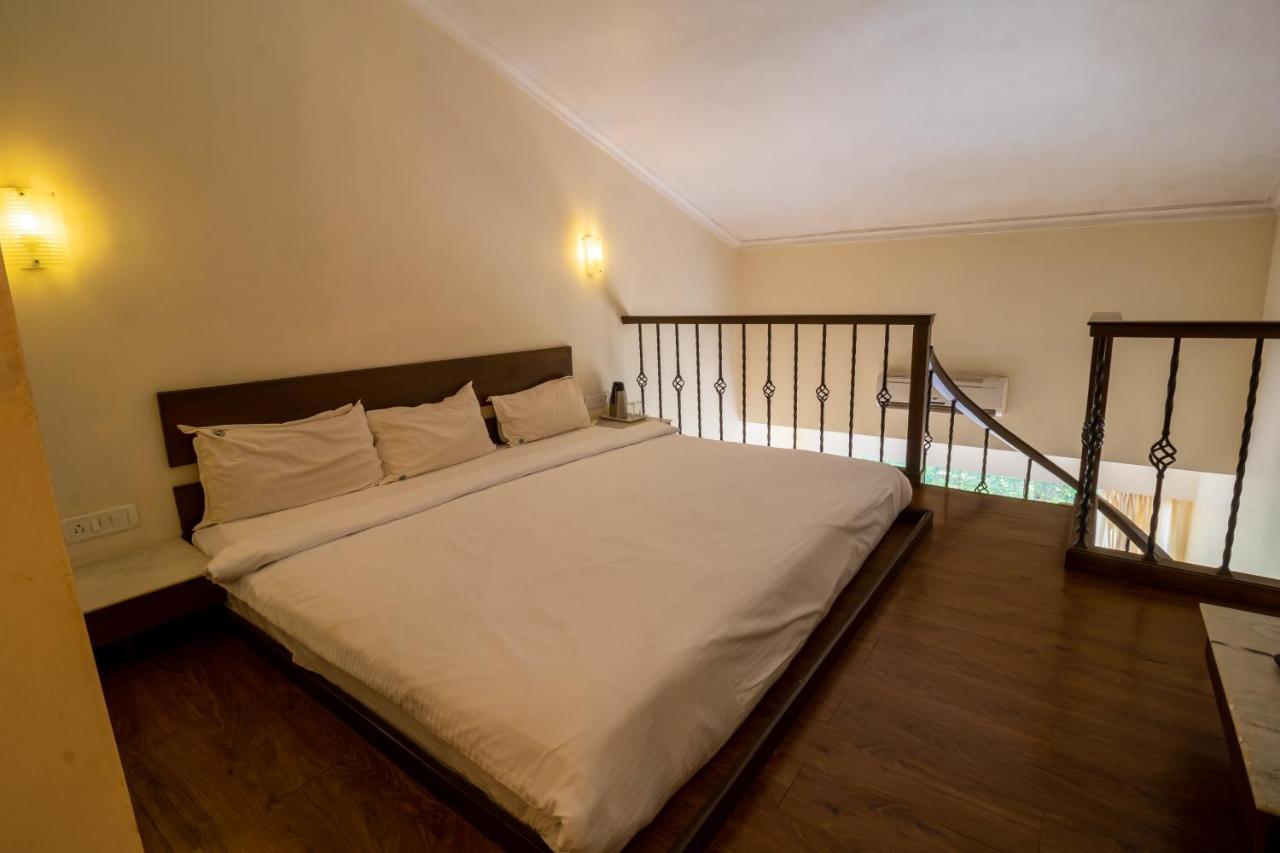 Aveda Blue Country Resort Panchgani Buitenkant foto