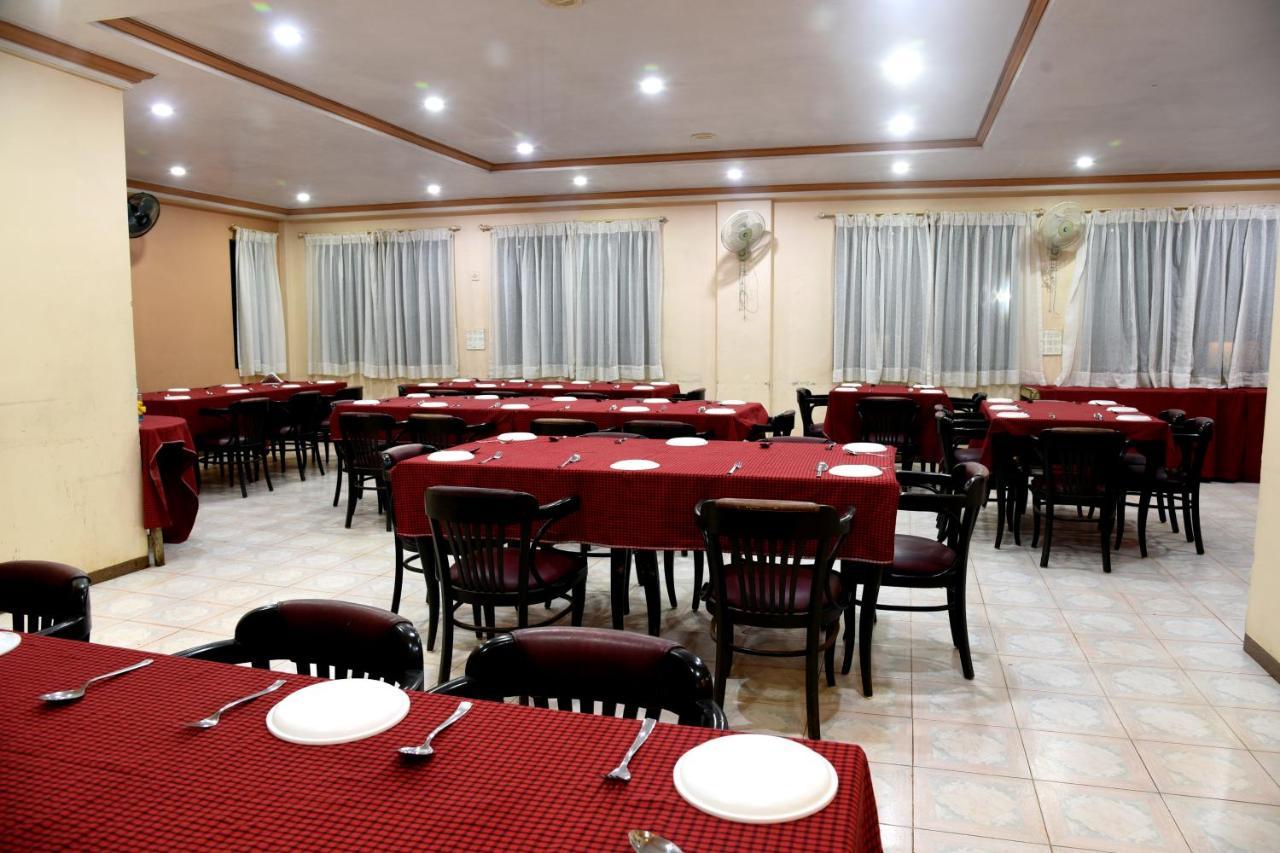 Aveda Blue Country Resort Panchgani Buitenkant foto