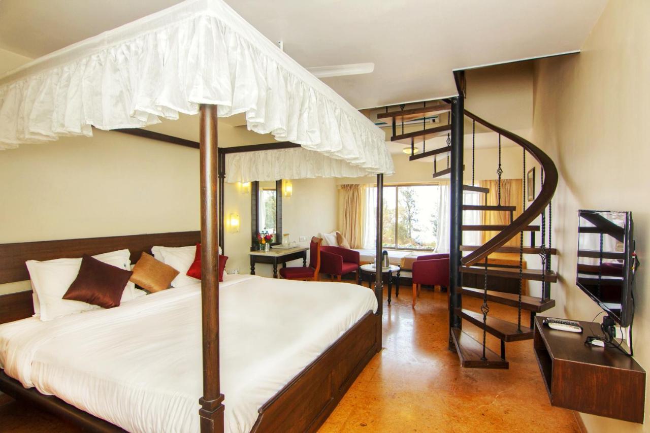 Aveda Blue Country Resort Panchgani Buitenkant foto