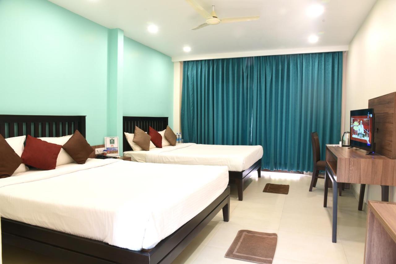 Aveda Blue Country Resort Panchgani Buitenkant foto