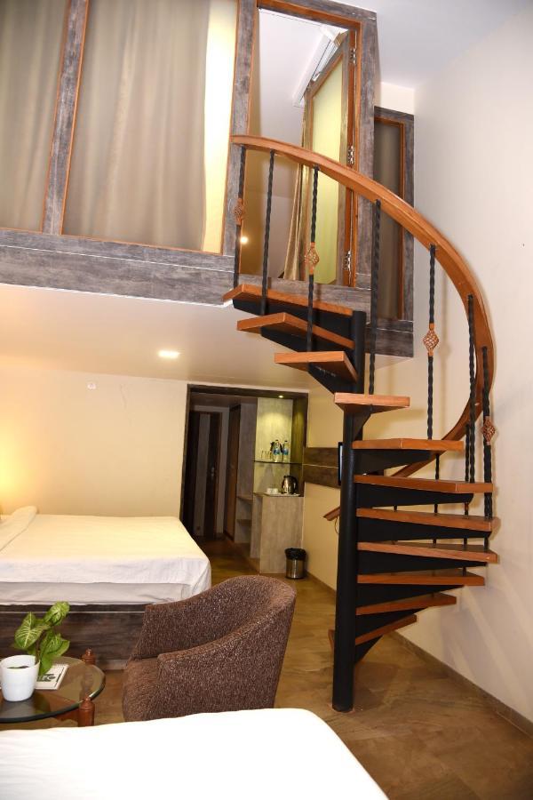 Aveda Blue Country Resort Panchgani Buitenkant foto